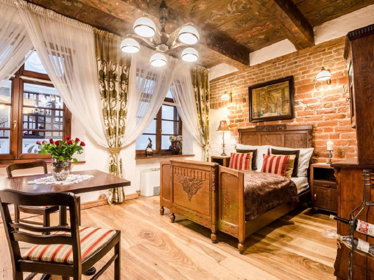 Apartamenty Molus Na Rynku Staromiejskim Stary Toruń Esterno foto